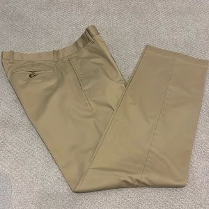 Gap • classic straight fit pant